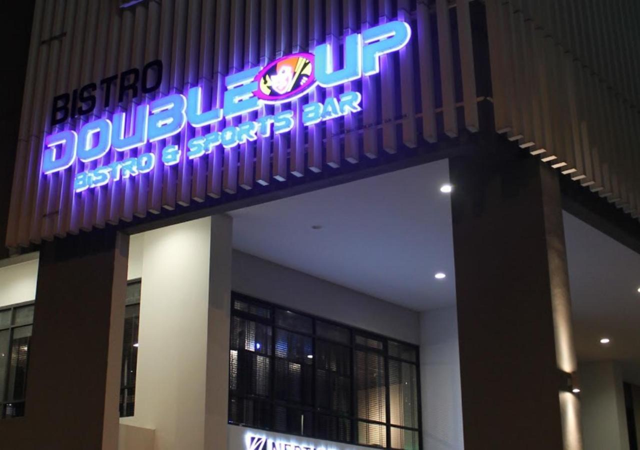 Lily & Loft - The Grand Sofo, Petaling Jaya Apartamento Exterior foto